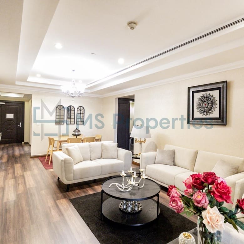 Lovely 1BHK Apartment with Balcony in Prime Area