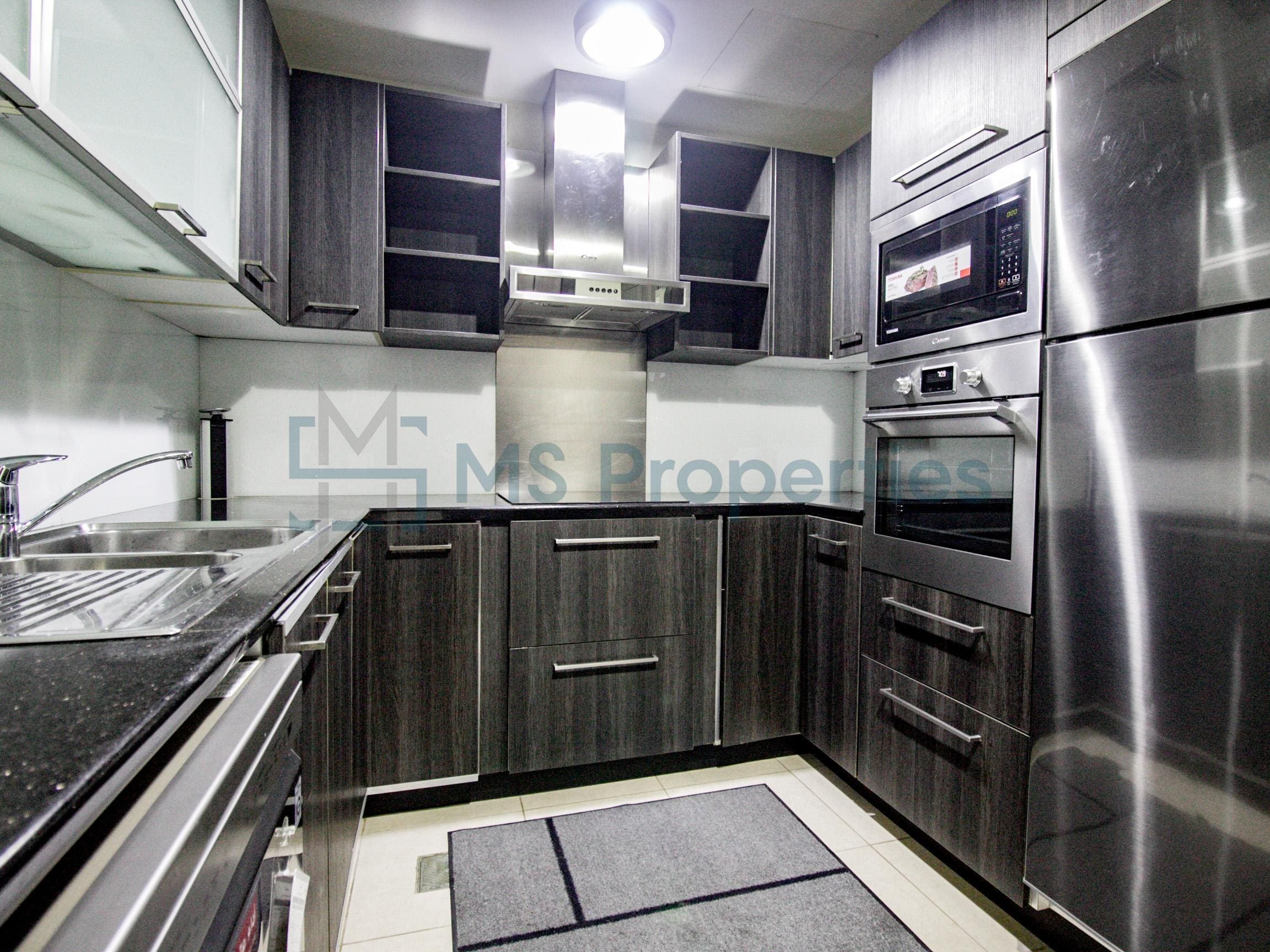 Lovely 1BHK Apartment with Balcony in Prime Area
