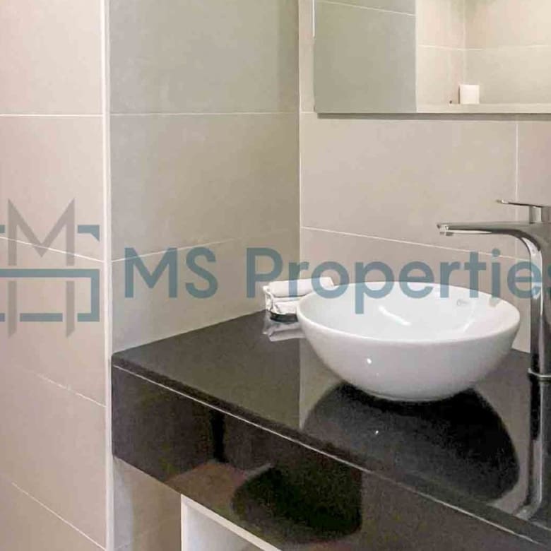 Magnificent 1BHK Flat with Sea View Balcony