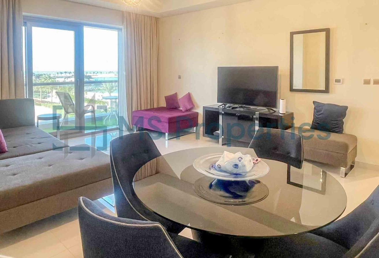 Magnificent 1BHK Flat with Sea View Balcony