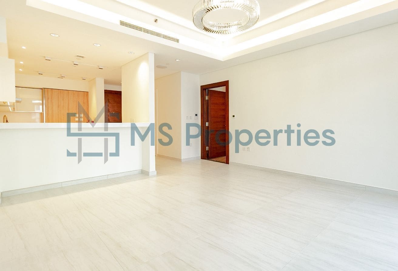 1BHK in the Heart of Gewan Island | 1 Month Free