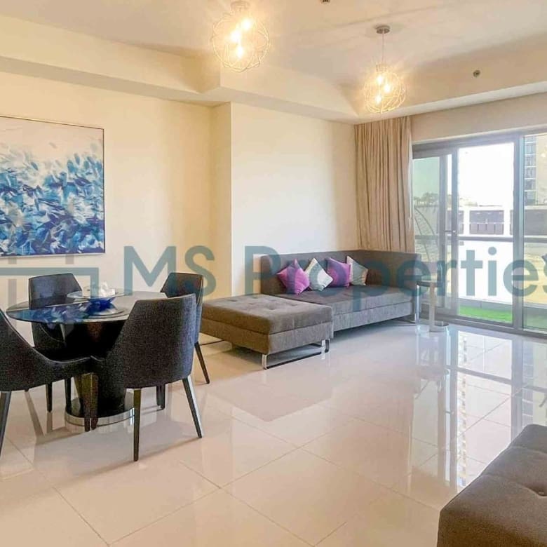 Magnificent 1BHK Flat with Sea View Balcony