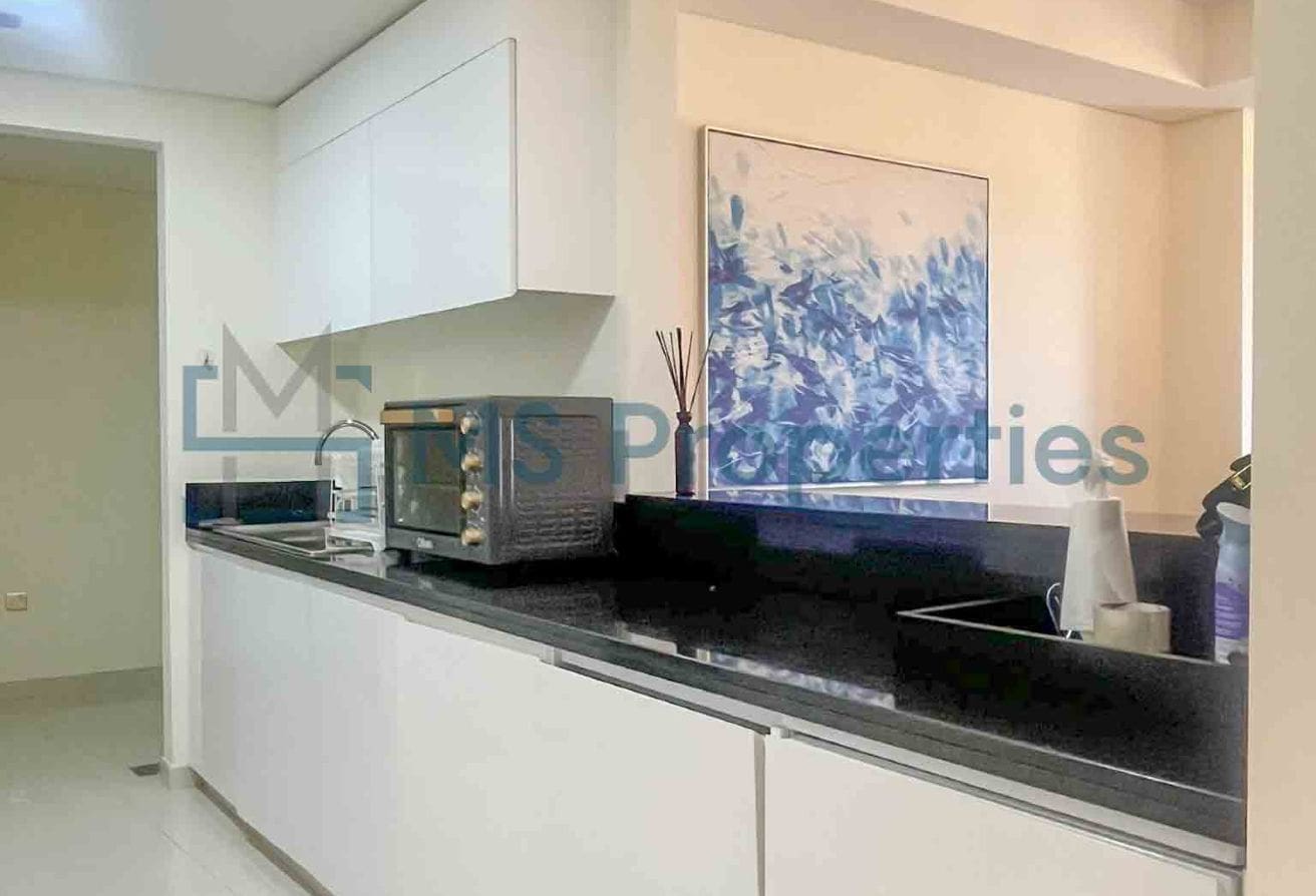 Magnificent 1BHK Flat with Sea View Balcony