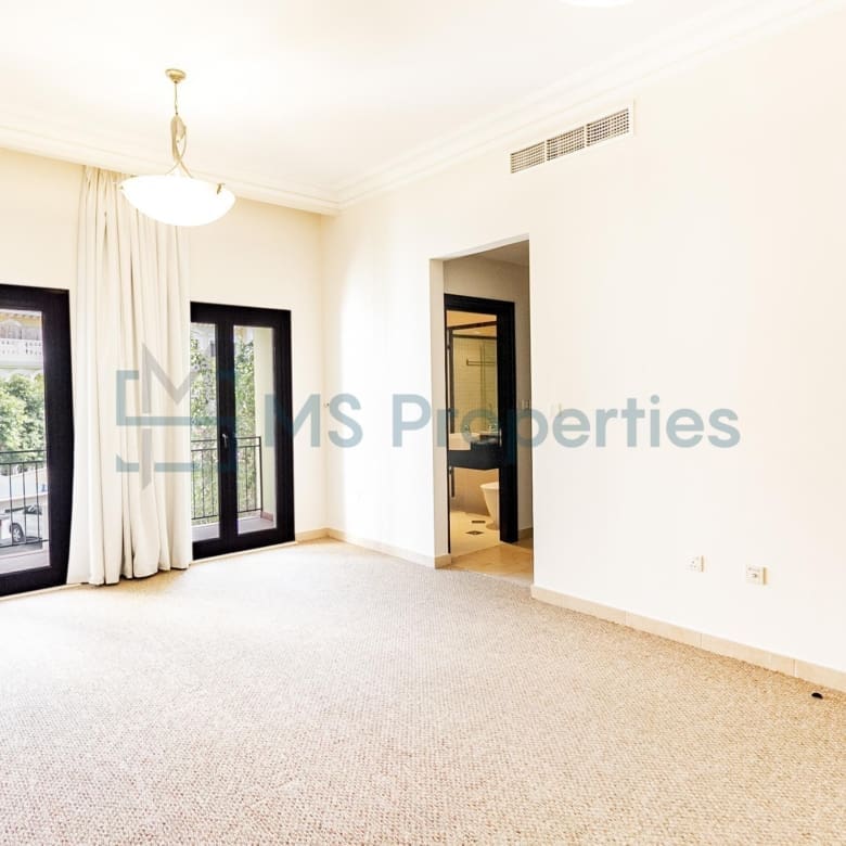 Prestigious 3BHK Beach View Townhouse in The Pearl