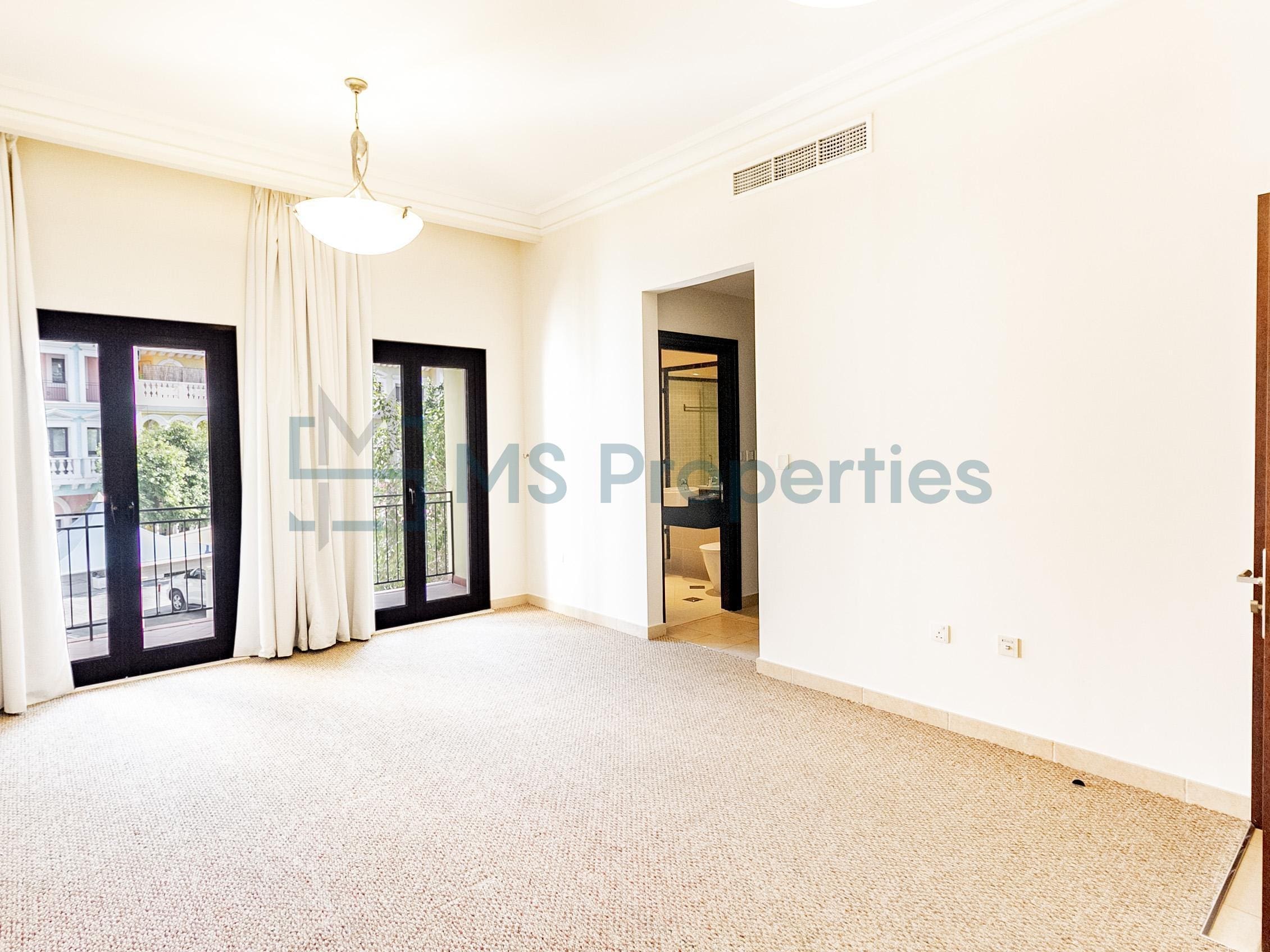 Prestigious 3BHK Beach View Townhouse in The Pearl
