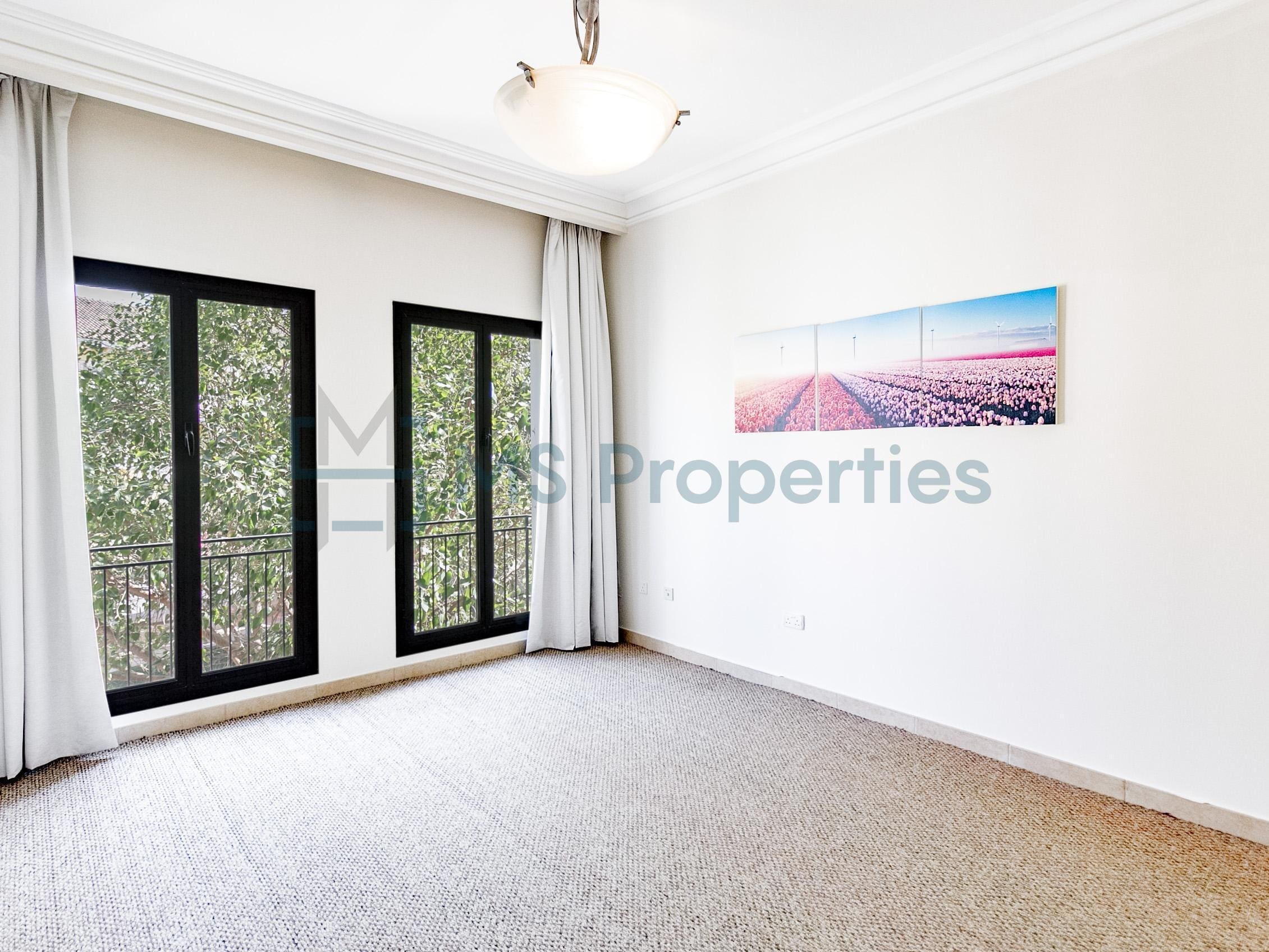 Prestigious 3BHK Beach View Townhouse in The Pearl