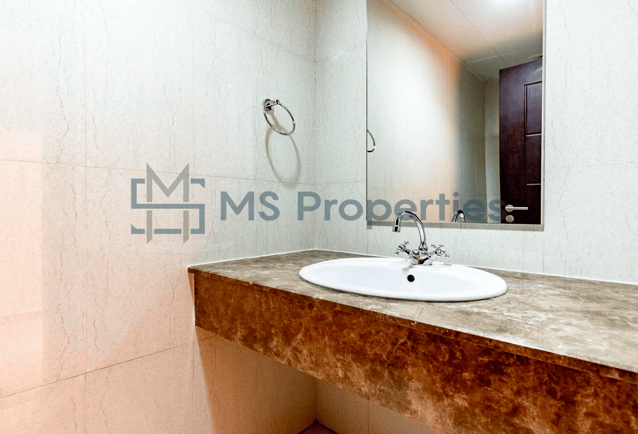 Bright & Spacious 1BHK | Beautiful Marina View