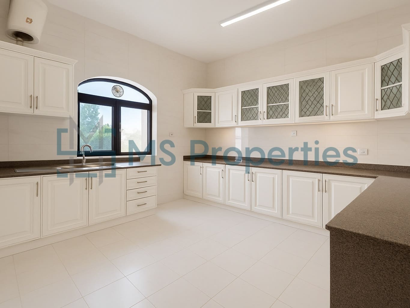Spacious 5Bedroom Compound Villa in Heart of Doha
