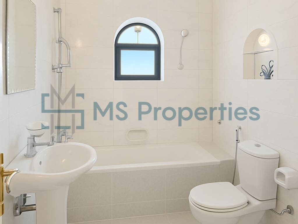 Spacious 5Bedroom Compound Villa in Heart of Doha