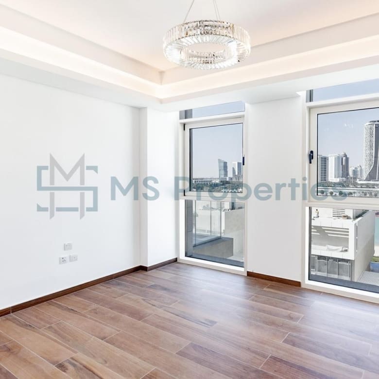 Elegant 2BHK + Maid | Perfect Lay out | Sea View