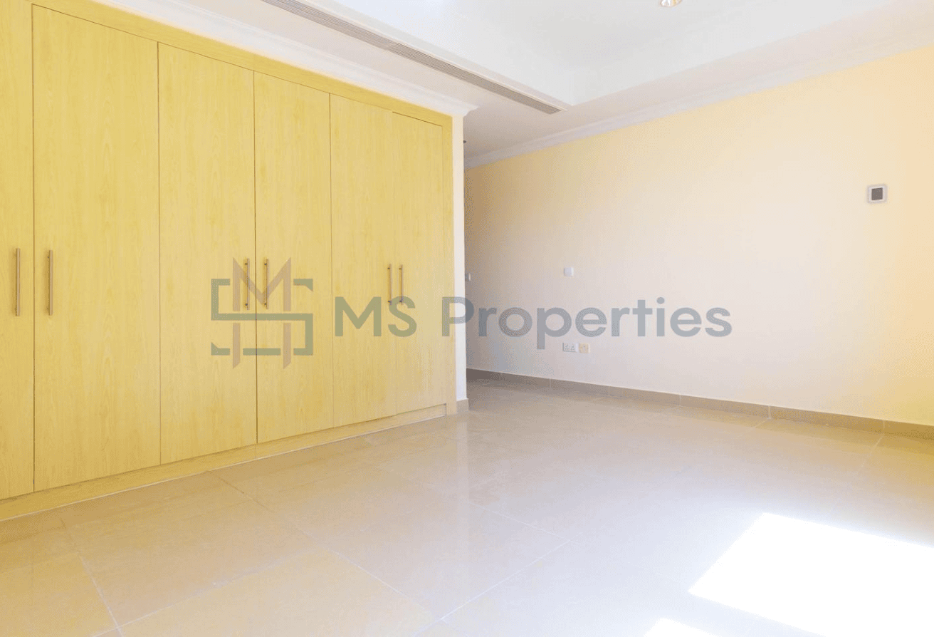 Bright & Spacious 1BHK | Beautiful Marina View