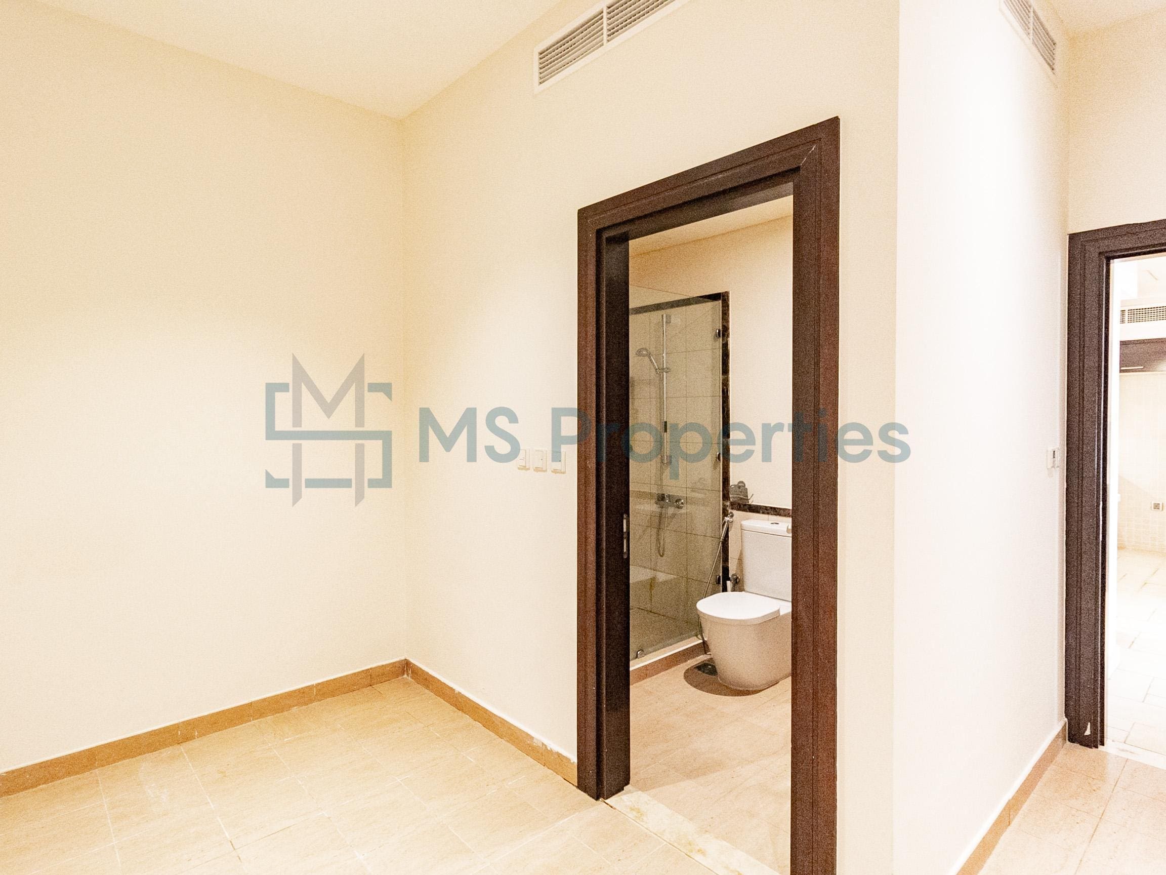 Prestigious 3BHK Beach View Townhouse in The Pearl
