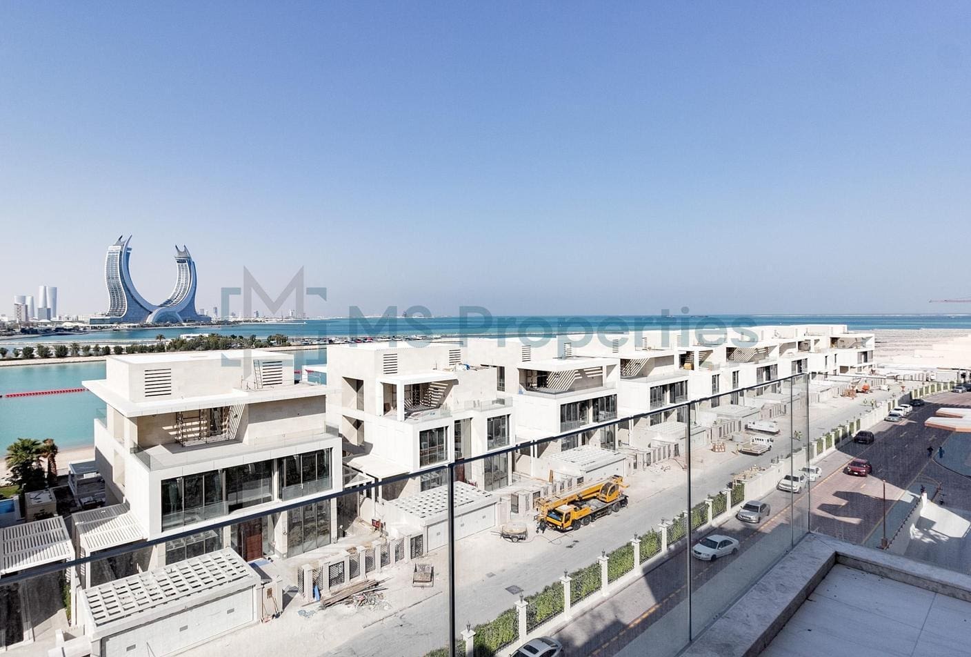 Elegant 2BHK + Maid | Perfect Lay out | Sea View