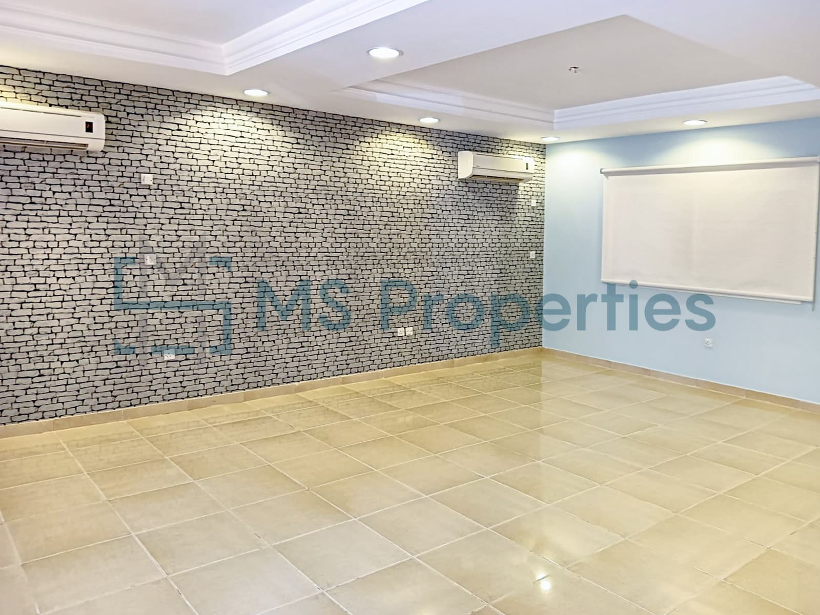 Spacious 4BR Compound Villa for Families near Salwa Road