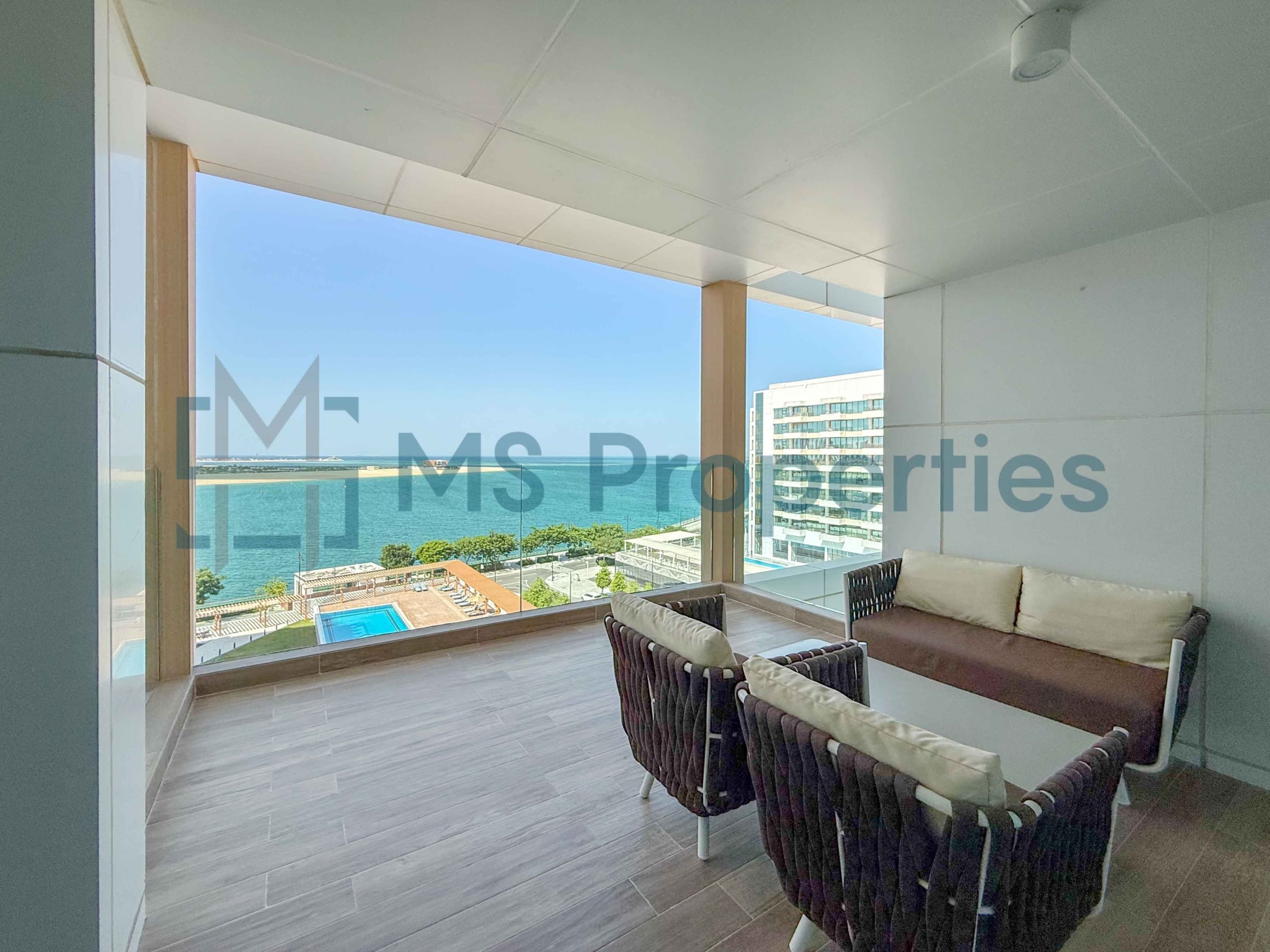 CView_1BHK_-13 Pristine | 1BHK w/ Balcony Sea View | Bills Included