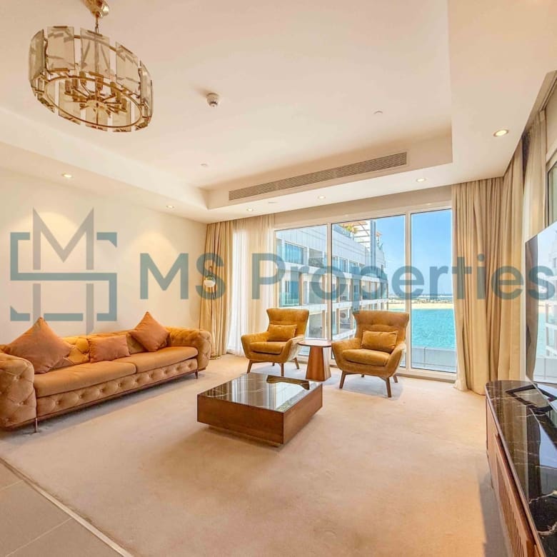 Pristine | 1BHK w/ Balcony Sea View | Bills Included