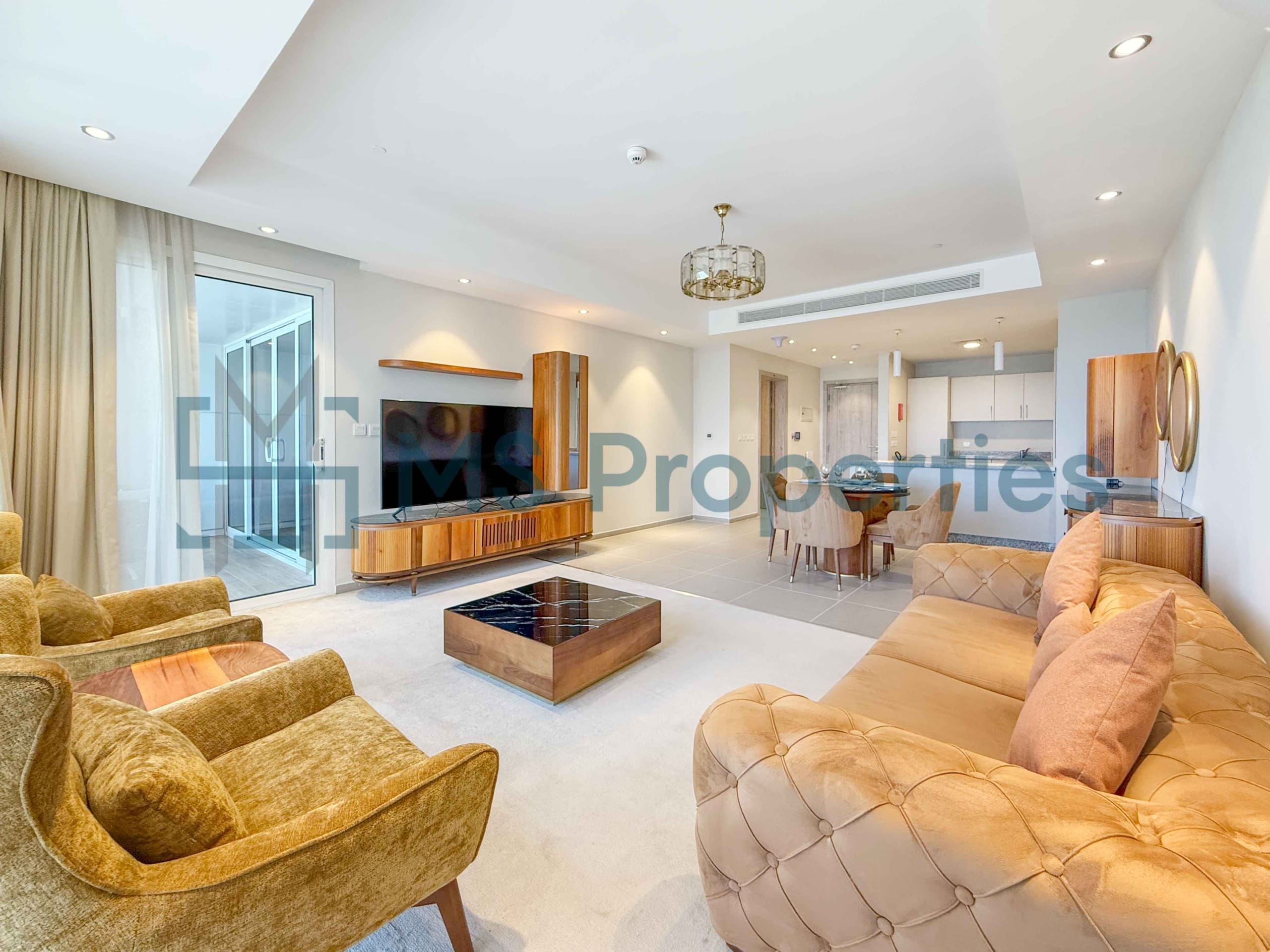Pristine | 1BHK w/ Balcony Sea View | Bills Included