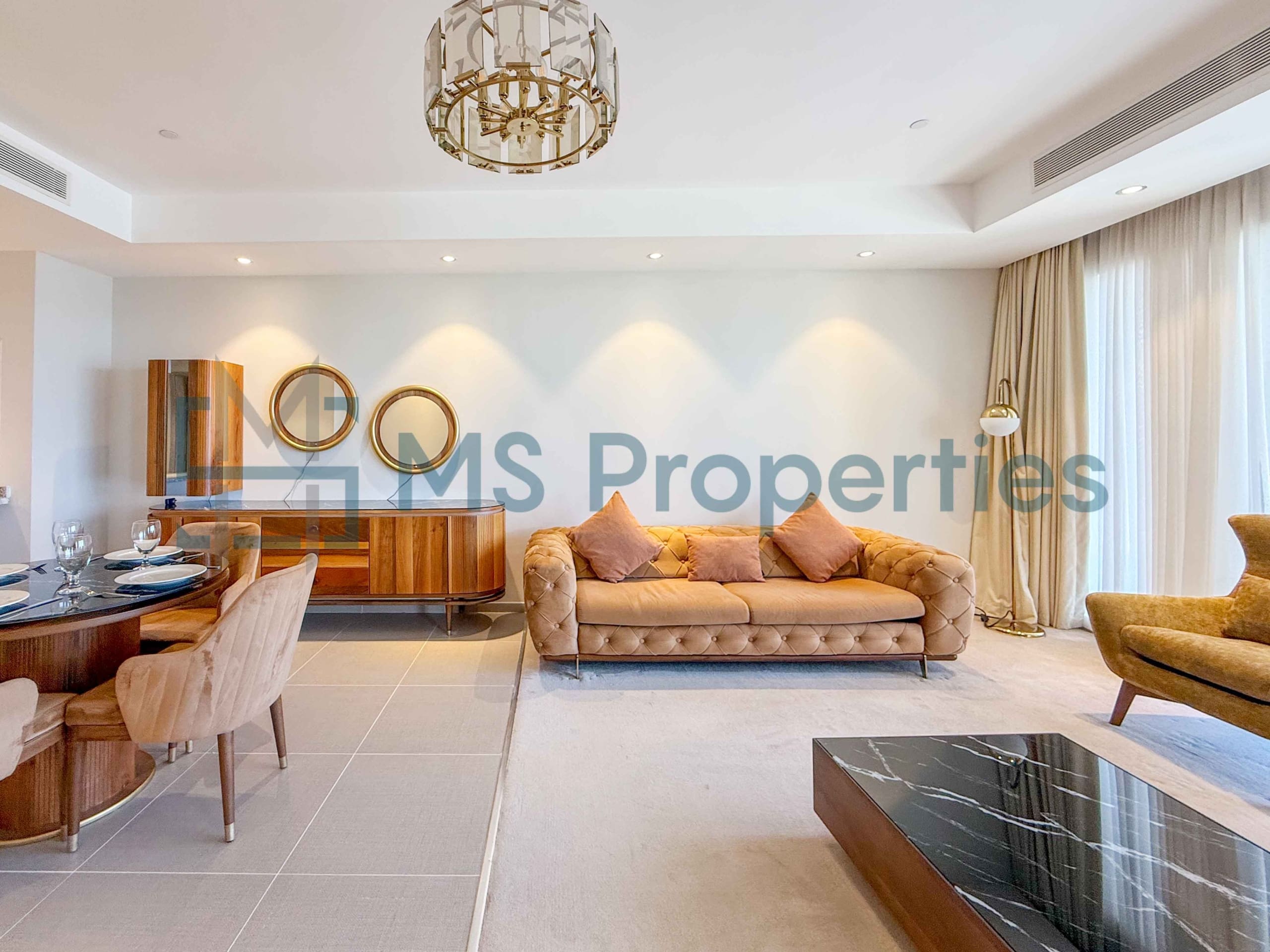 Pristine | 1BHK w/ Balcony Sea View | Bills Included