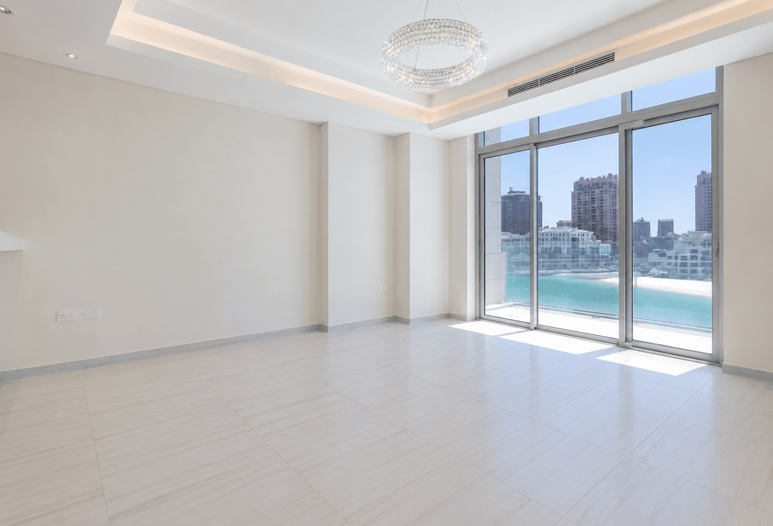 Exclusive 1BR Apartment | Amazing Sea View Balcony