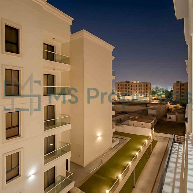 Lowest Rate 1BHK Flat in PrimeLocation in FoxHills