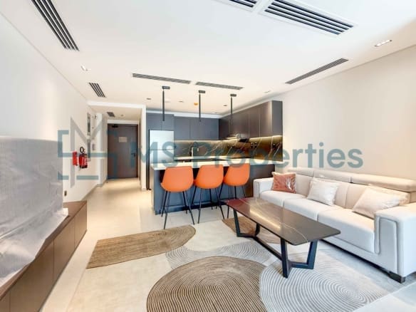 Month Free | Cozy Studio Furnished unit w/ Beach View