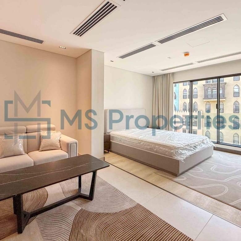 Month Free | Cozy Studio Furnished unit w/ Beach View
