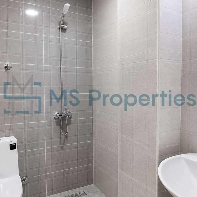 Brand New 1 Bedroom Apartment in Umm Ghuwailina