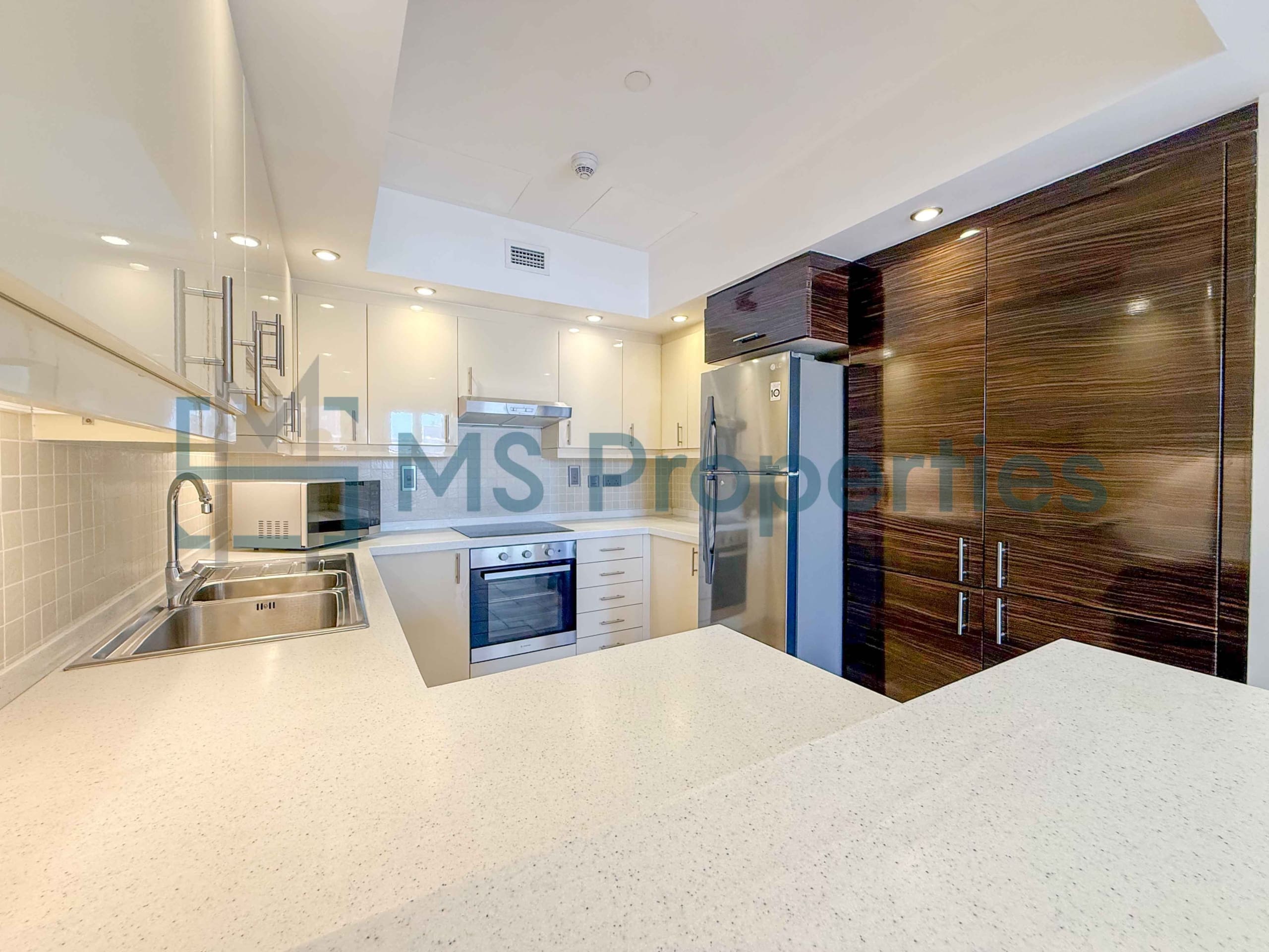Pristine 1BHK | Furnished | Pearl View | Bills Included
