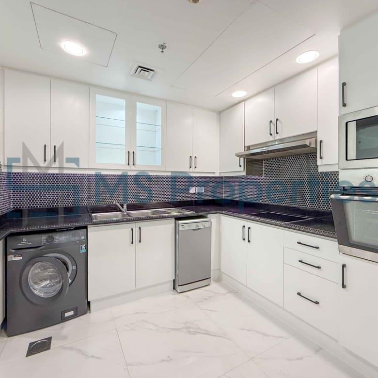 Great Investment | 2BR w/ Big Balcony |Marina View