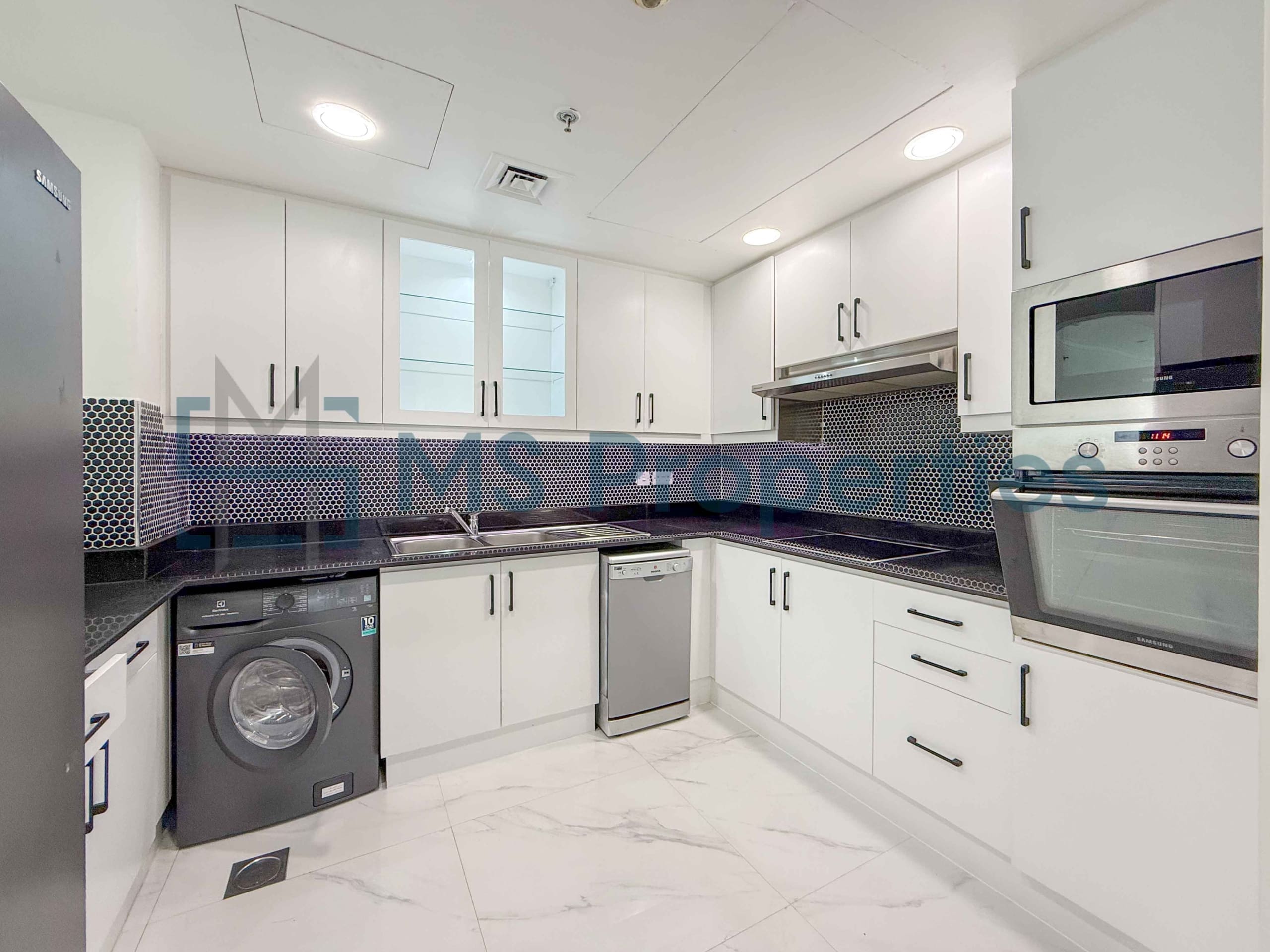Great Investment | 2BR w/ Big Balcony |Marina View
