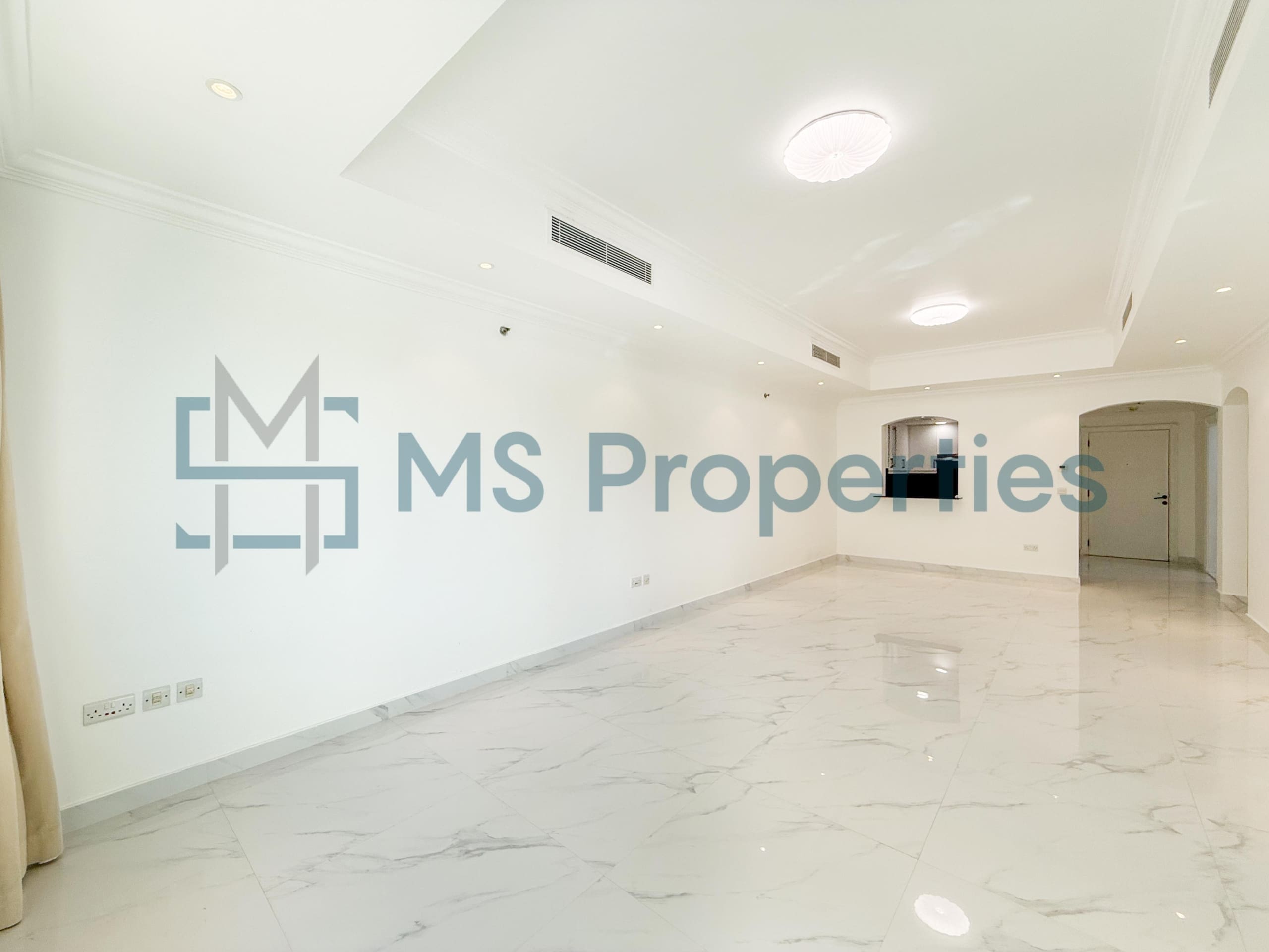 Spacious 2 BDR w/ Huge Balcony | Amazing Sea View