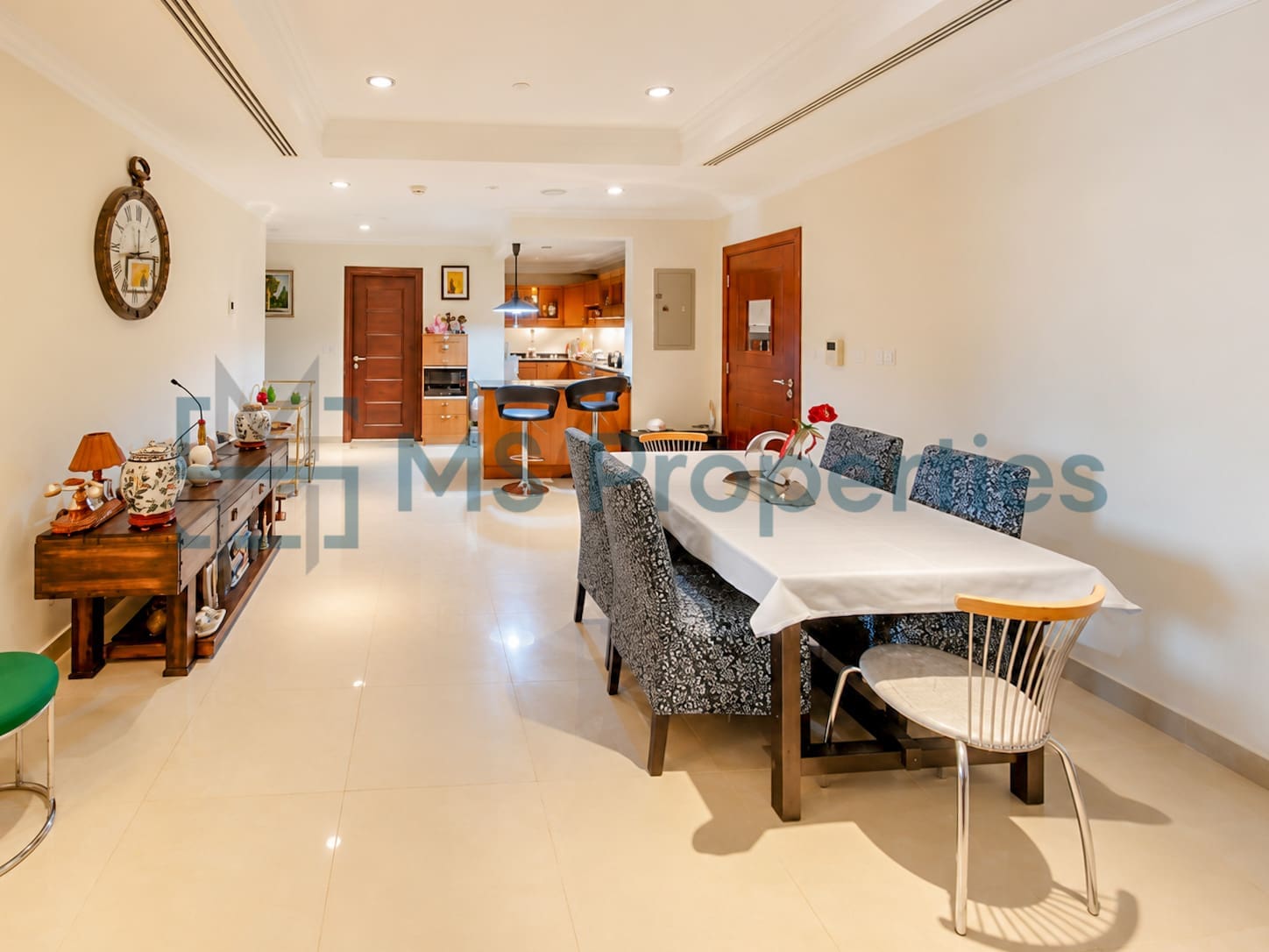 Amazing 2BHK Furnished | Huge Balcony | Sea View