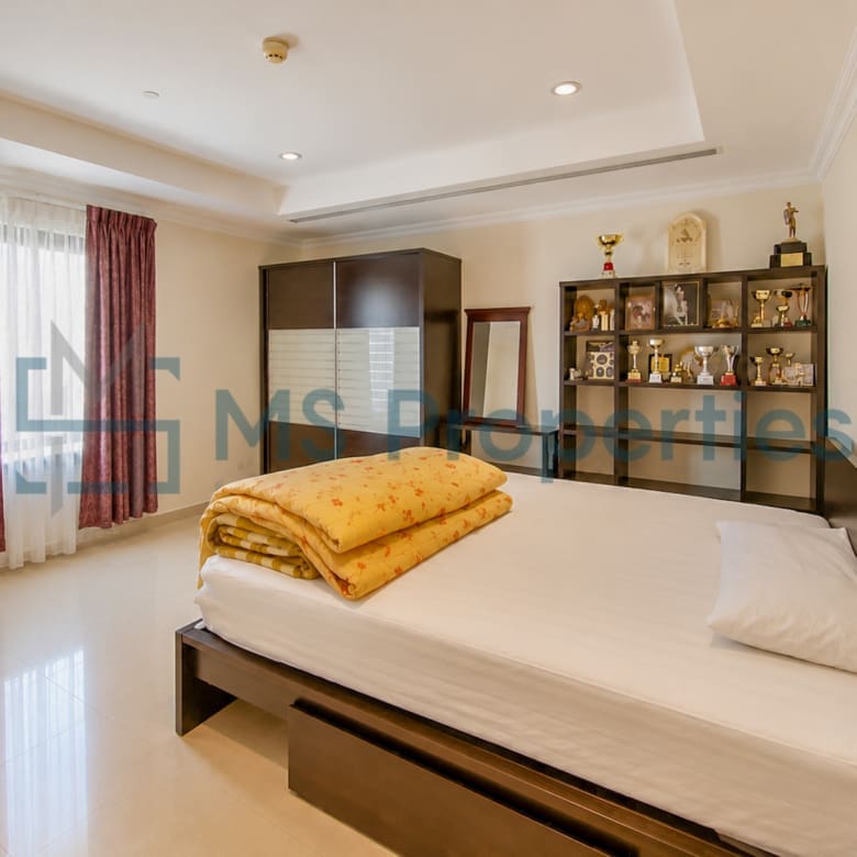 Amazing 2BHK Furnished | Huge Balcony | Sea View