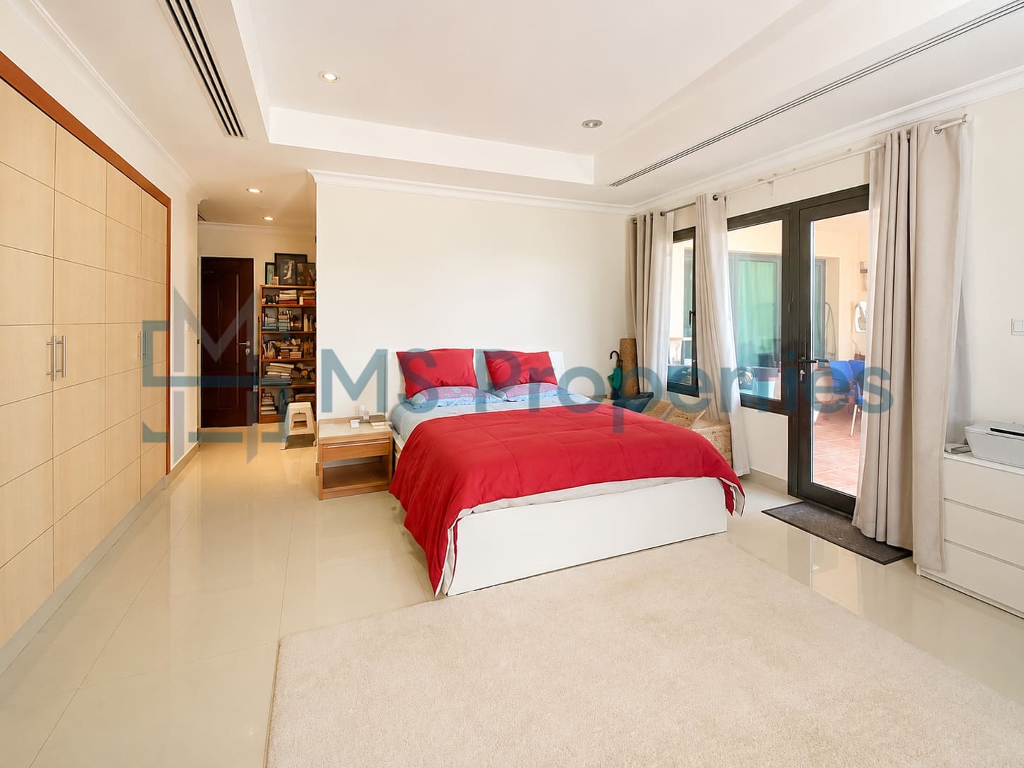 Amazing 2BHK Furnished | Huge Balcony | Sea View