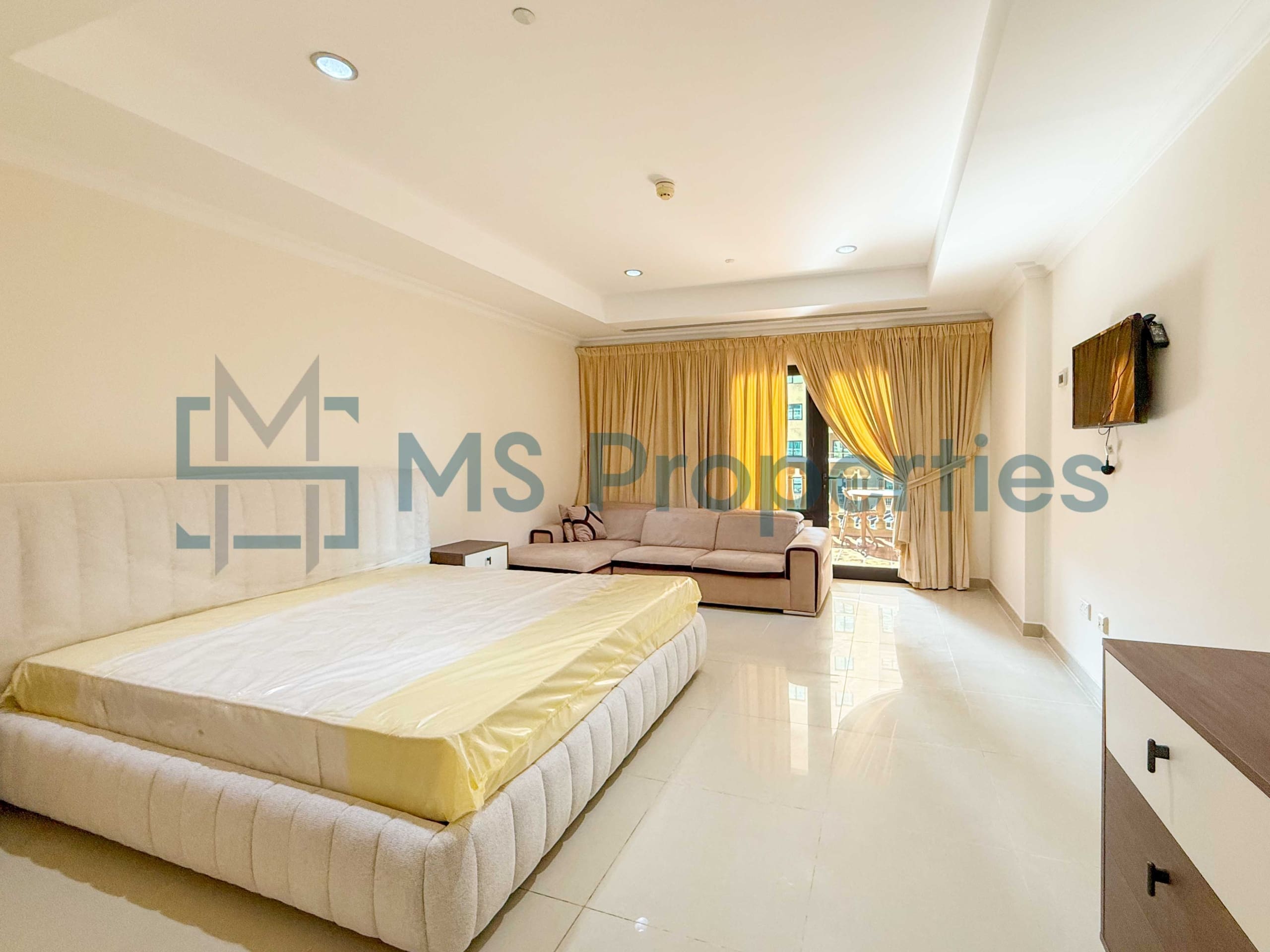 Stylish 1 BHK + Storage Furnished | with Perfect Balcony