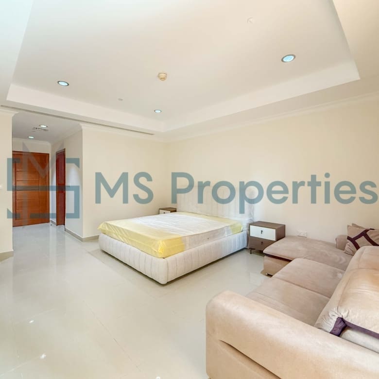 Stylish 1 BHK + Storage Furnished | with Perfect Balcony