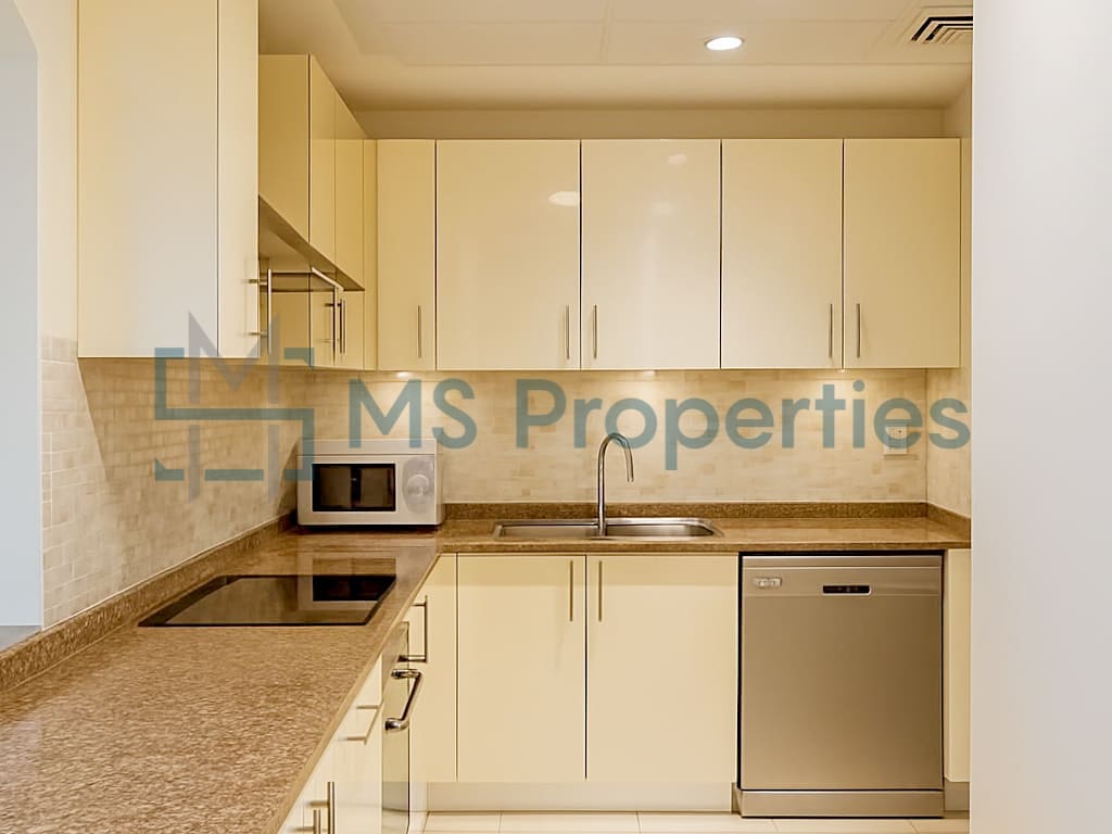 Lowest Rate 1BHK Flat in the Heart of The Pearl