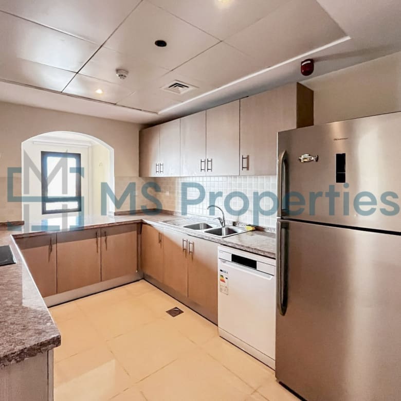 Bright & Spacious 2BHK | Marina View Balcony
