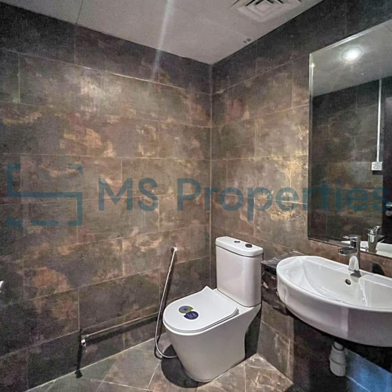 Bright & Spacious 2BHK | Marina View Balcony