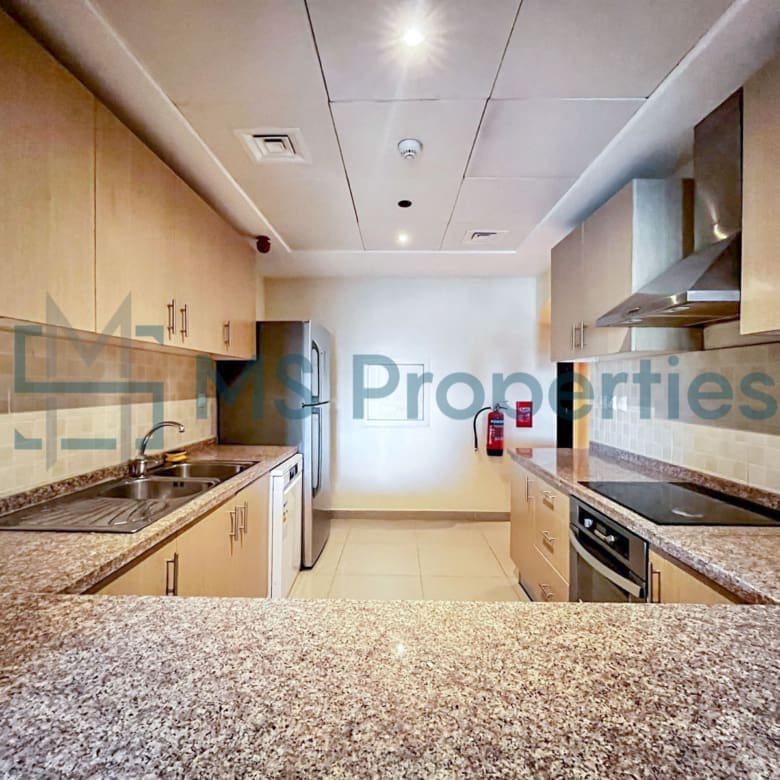 Bright & Spacious 2BHK | Marina View Balcony