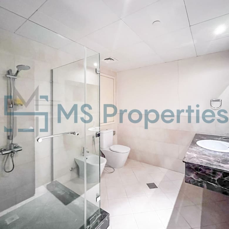 Bright & Spacious 2BHK | Marina View Balcony