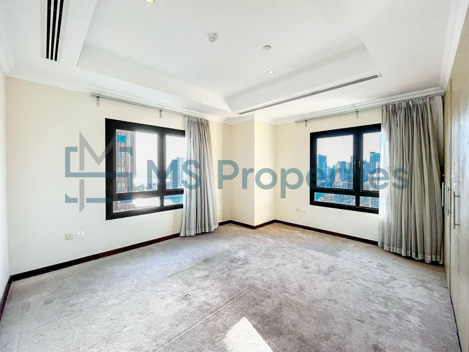 Bright & Spacious 2BHK | Marina View Balcony