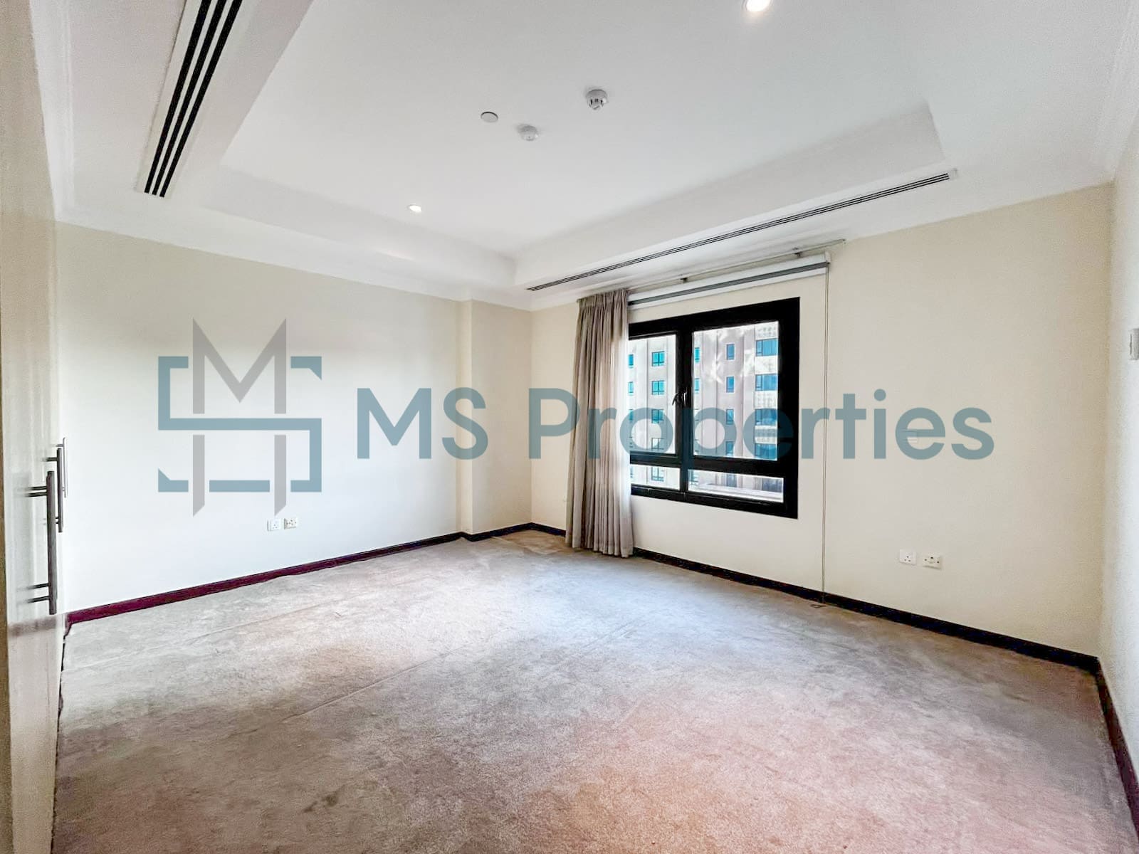 Bright & Spacious 2BHK | Marina View Balcony