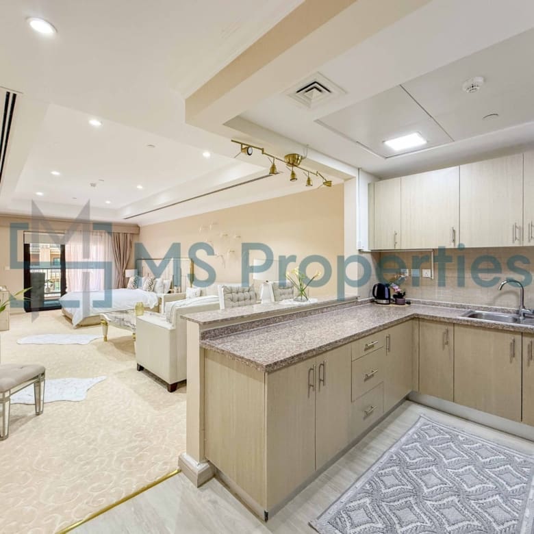 Sophisticated Furnished Studio | Bills Included+Wifi