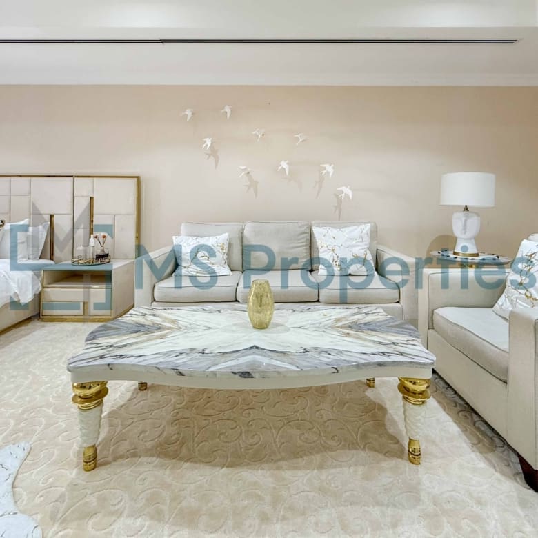 Sophisticated Furnished Studio | Bills Included+Wifi