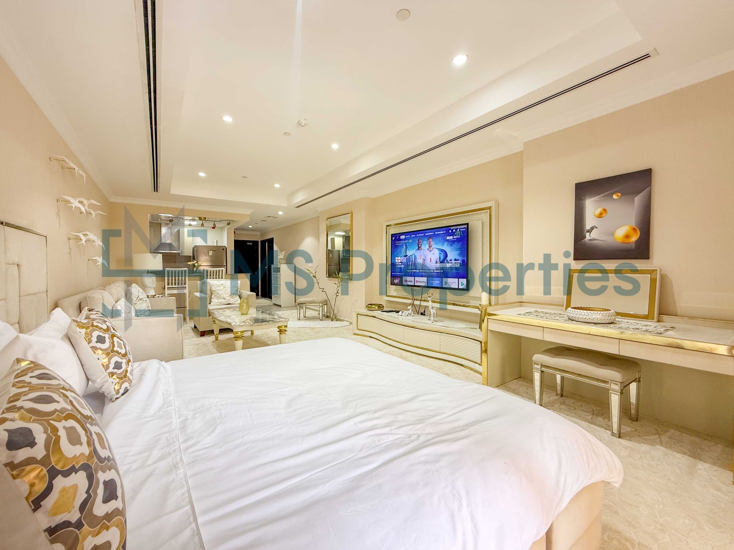 Sophisticated Furnished Studio | Bills Included+Wifi