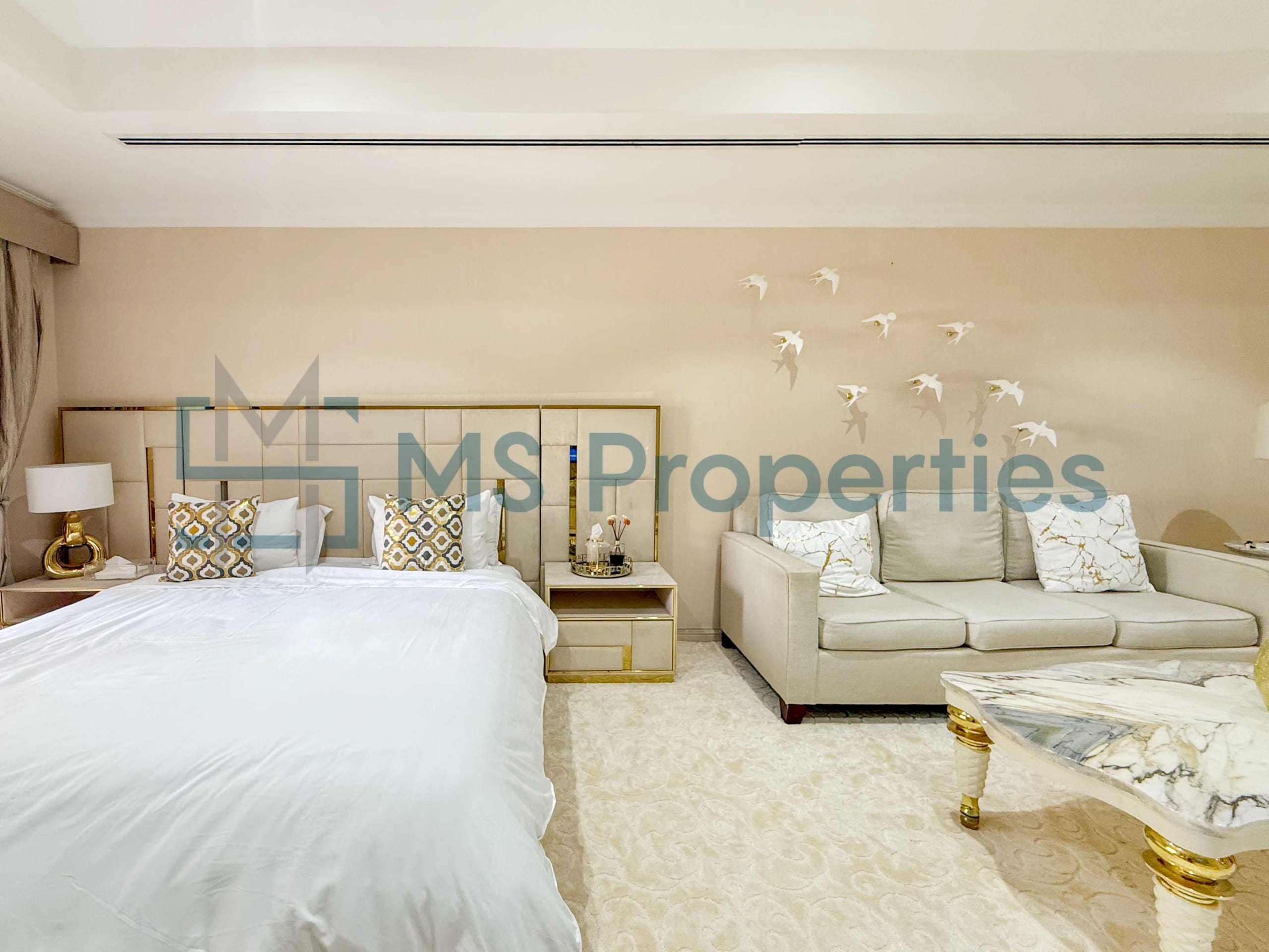 Sophisticated Furnished Studio | Bills Included+Wifi