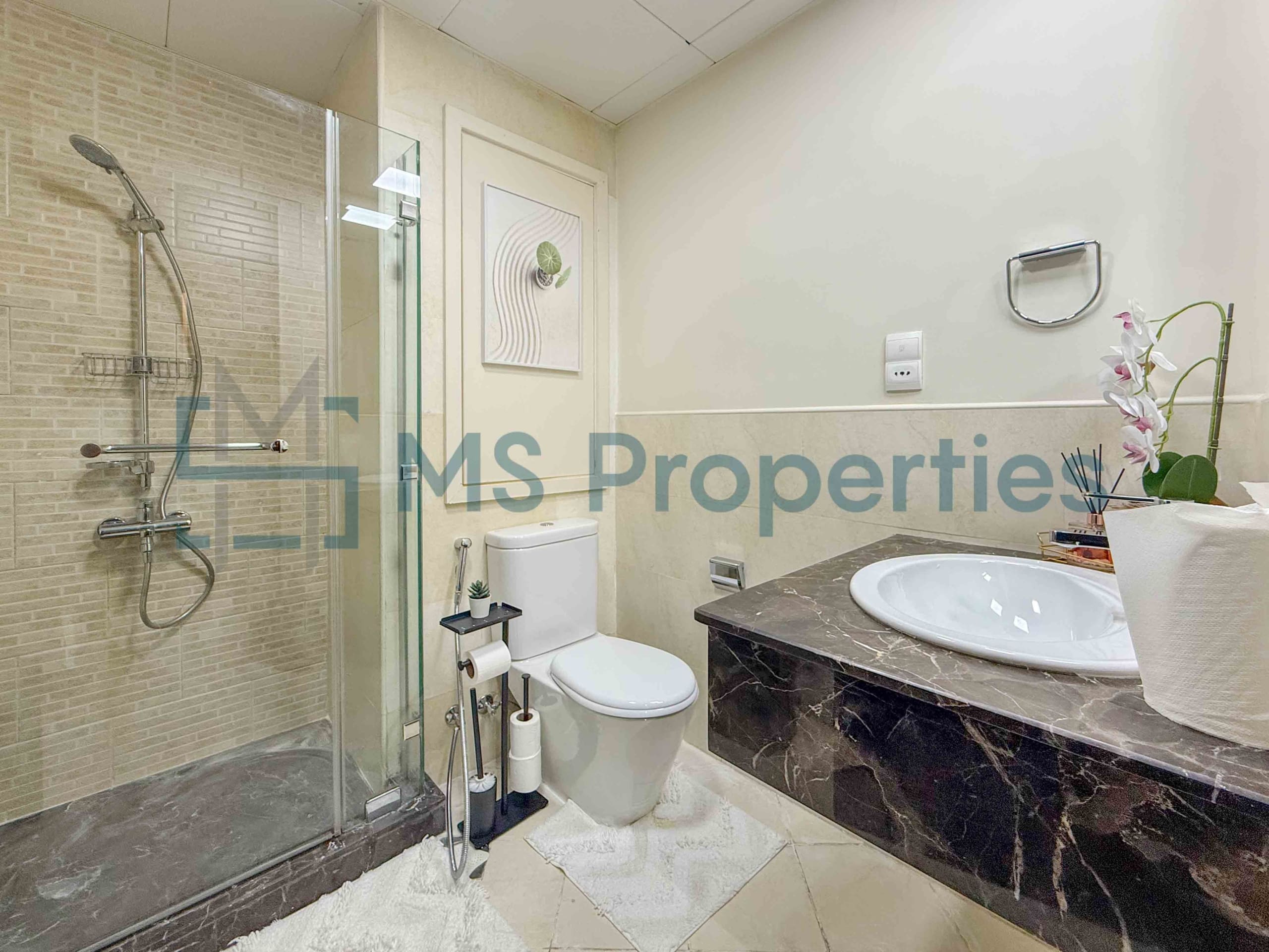 Sophisticated Furnished Studio | Bills Included+Wifi