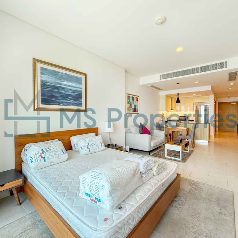Modern Cozy Studio | Perfect Balcony | Bills Included
