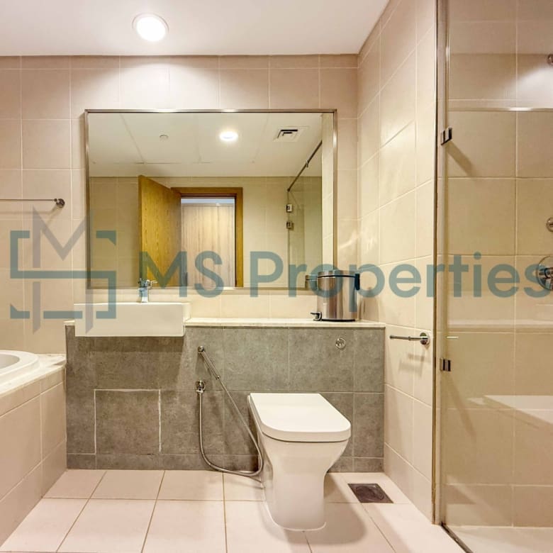 Pristine 1BHK + Office w/ Balcony | Bills Included